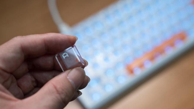 冲的电竞神器ATK RS7 Air磁轴键盘开元ky棋牌半价享受旗舰体验？低预算闭眼(图12)